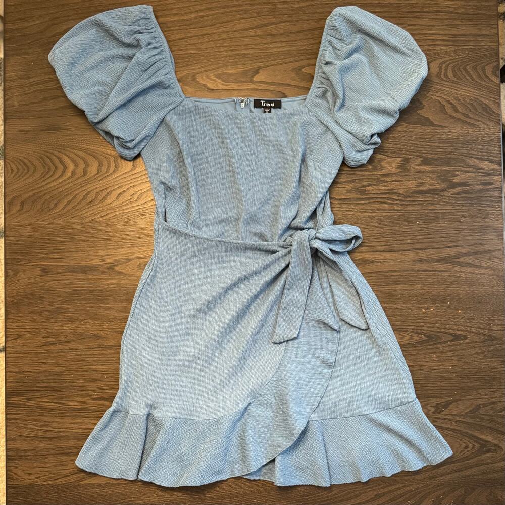 Trixxi XL Light Blue Puff Sleeve Ruffle Mini Dress